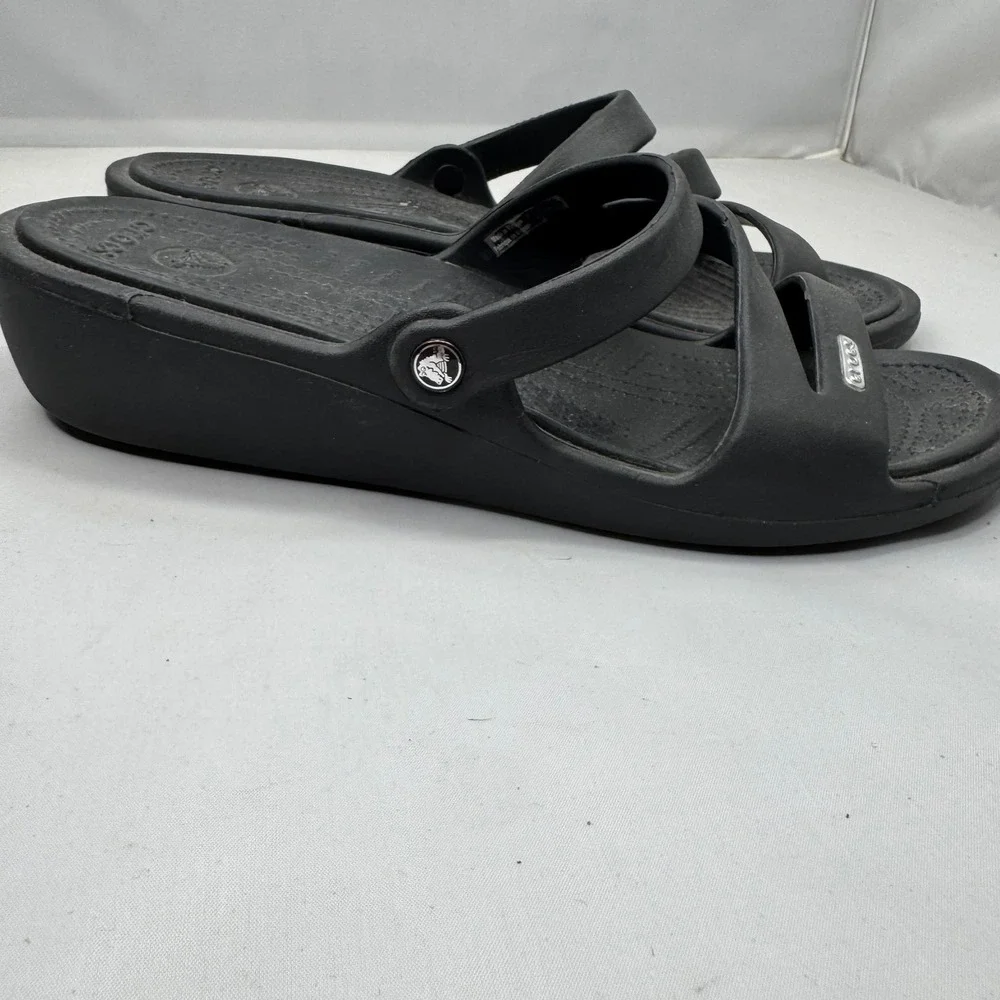 Crocs Patricia‎ Wedge Sandals Womens Size 11 Black Strappy Open Toe Casual